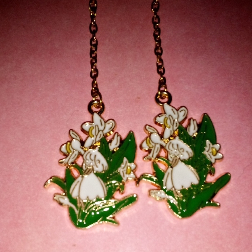 Floral Gold and Green Earrings